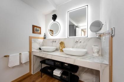 Guicciardini Apartment - image 26