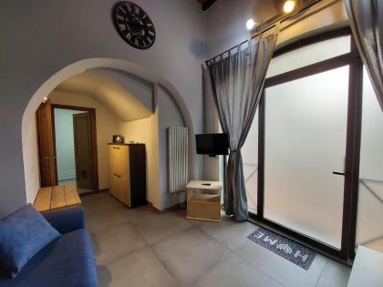 Simona Suite con posto auto - image 19