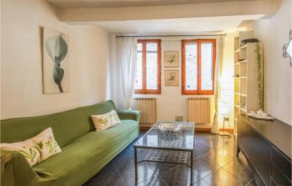 Amazing Apartment In Firenze With Wifi And 2 Bedrooms - image 2
