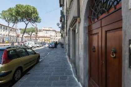 Comodo e Centrale APT vicino piazza Santa Croce - image 18