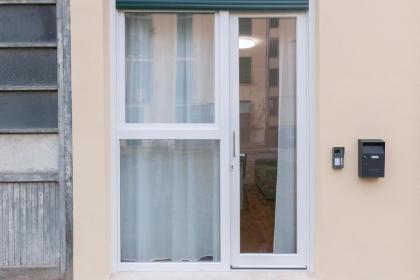 sunflower suite - image 12