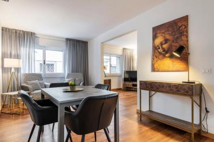 Vasari Apartment - image 13