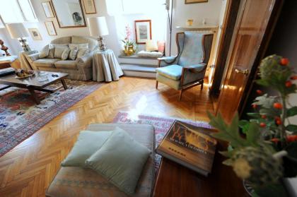 Acacia Firenze - Amarillis - image 22