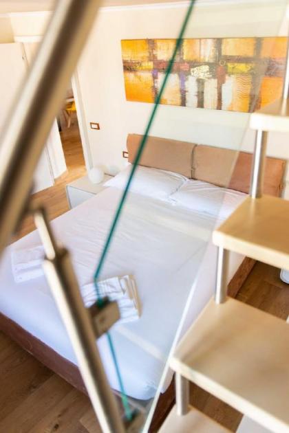 Modern Bright near Boboli Gardens & Santo Spirito - image 26