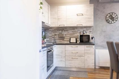 Italian Experience-Florence Suite Apartment - image 18