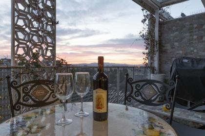 Italian Experience-Florence Suite Apartment - image 4