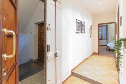 Italian Experience-Vintage Apartment in Florence - image 17