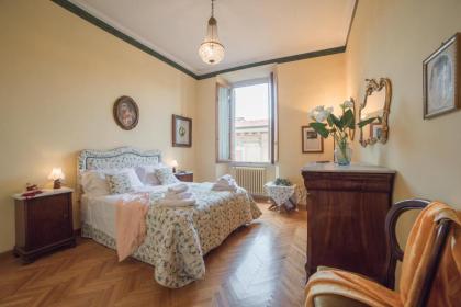 Italian Experience-Duomo Suite - image 12