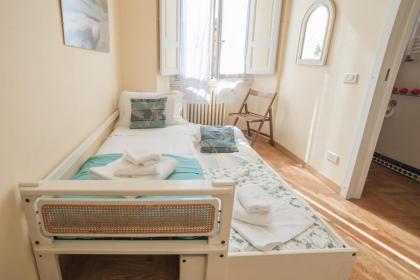 Italian Experience-Duomo Suite - image 15