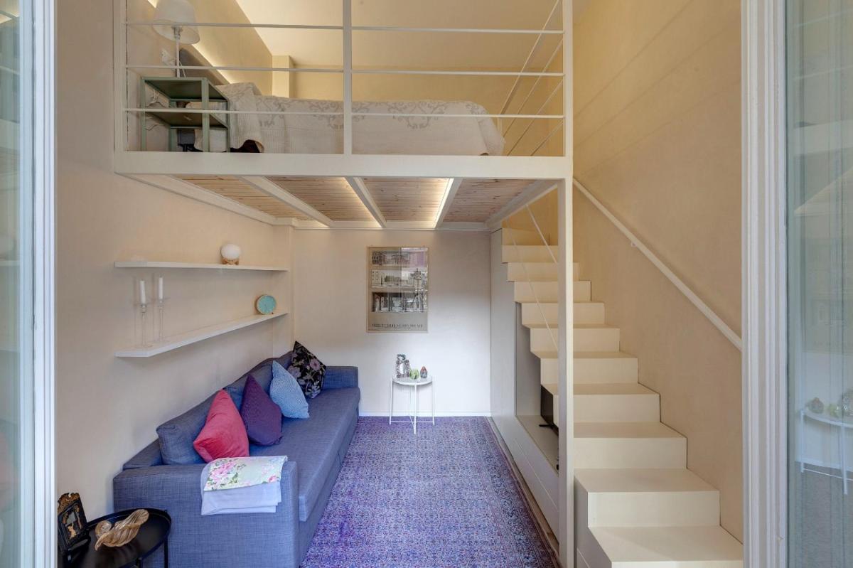 Central Berchet with Terrace and Private Entrance - image 2