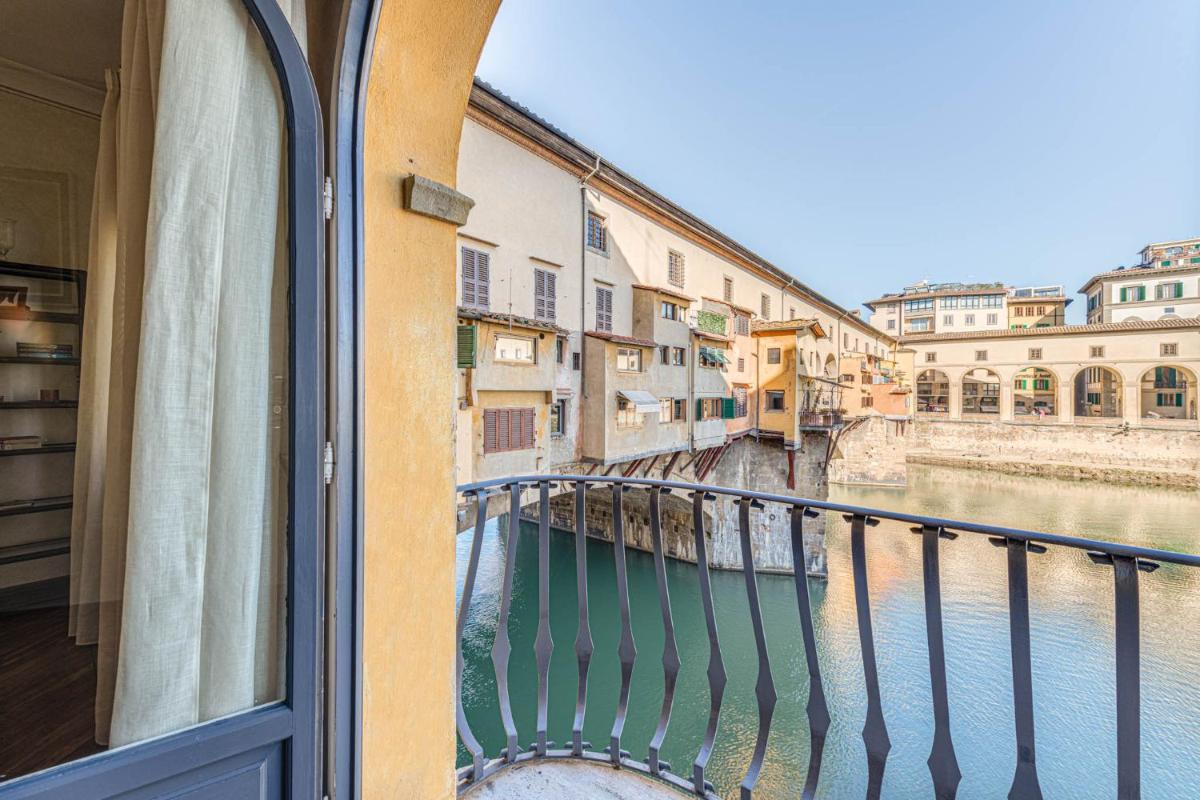 Apartments Florence Golden Tower with View - main image