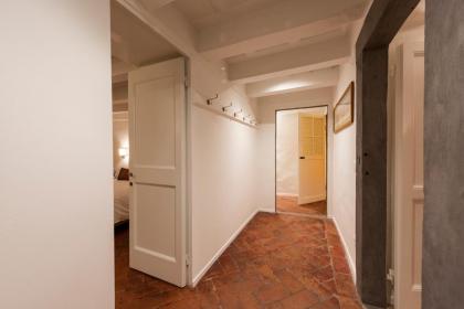 Pitti - Tuscan charming apartment - image 11