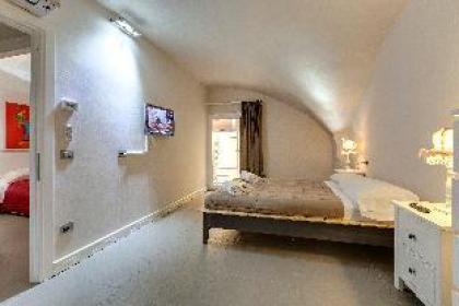 Exceptional and comfortable for 7 people in the center of Florence - image 14