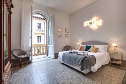 Mamo Florence - Magenta Apartment