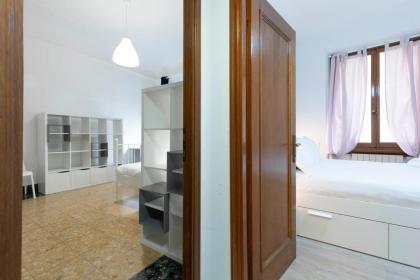 Federighi Comfort Apartment - image 23