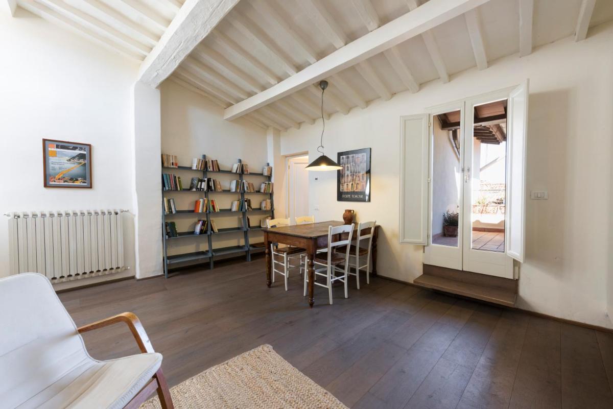 Campuccio Terrace - image 2