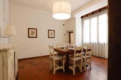 Palazzo Stiozzi-Ridolfi Luxury Apartment - image 27