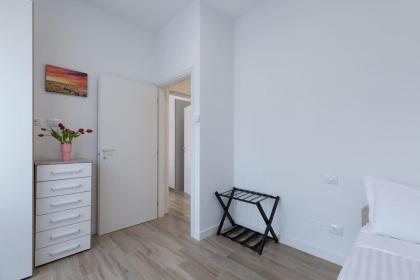 SANTACROCE suite-Hosted by Sweetstay - image 21