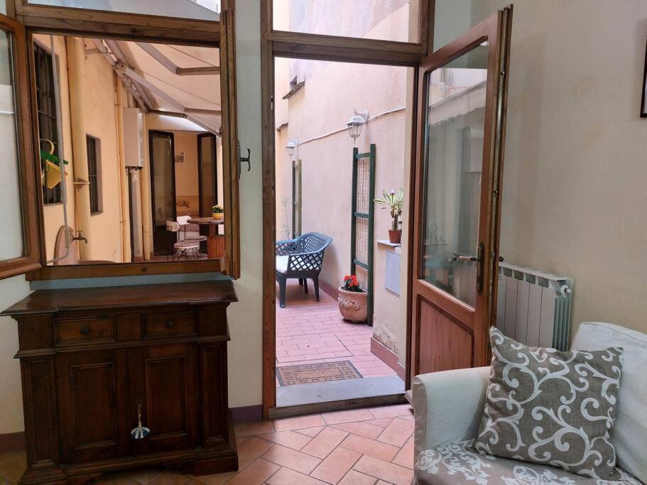 Laura Apartment in the heart of Florence - image 4