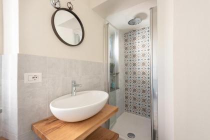 SANZANOBI Apartment - hosted by Sweetstay - image 22