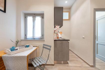 SANZANOBI Apartment - hosted by Sweetstay - image 25