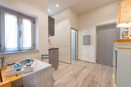 SANZANOBI Apartment - hosted by Sweetstay - image 7
