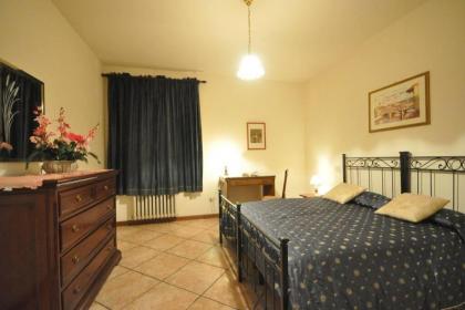 lovely apartment adjacent to S.croce square - image 14