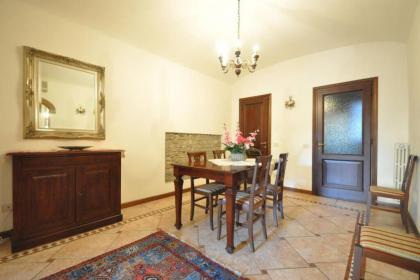 lovely apartment adjacent to S.croce square - image 3