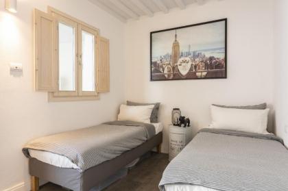 Apartments Florence- Oltrarno Garden - image 23