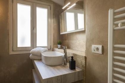 Apartments Florence- Oltrarno Garden - image 25