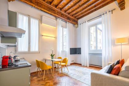 Condotta 16 Apartments