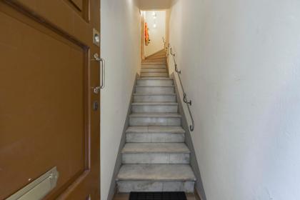 Ramaglianti Apartment - image 25