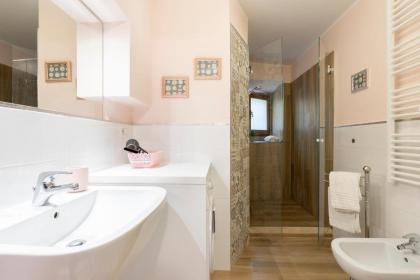Ramaglianti Apartment - image 30