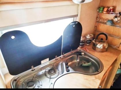 Love in the Camper - image 17