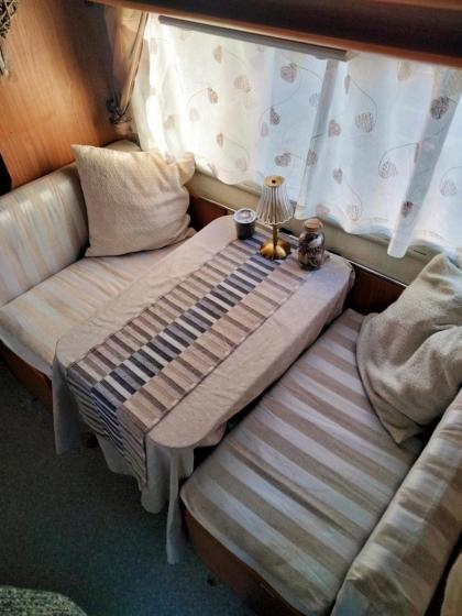 Love in the Camper - image 4