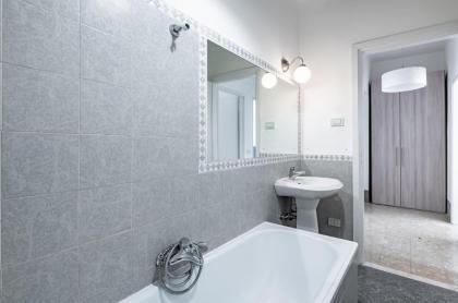 Ponte Vecchio Central Roomy Flat x7 - image 22