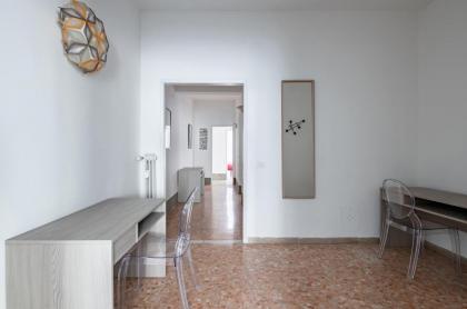 Ponte Vecchio Central Roomy Flat x7 - image 7