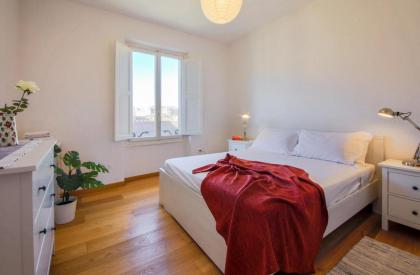 Apartments Florence- Giacomini 4 bedroom apartment - image 29