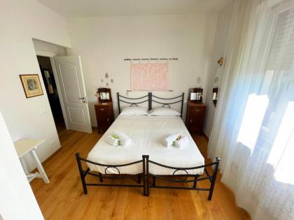 Big Apartment with Free Parking