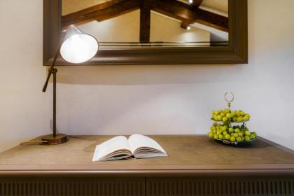 Visconte Filippo - La Dimora degli Affreschi Florence - image 21