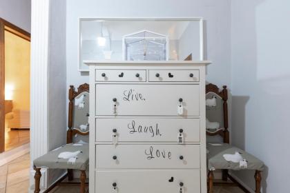 San Niccolò Elegant Apartment - image 9