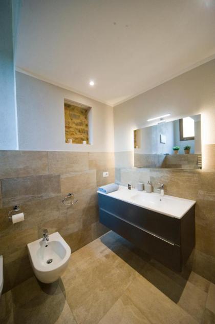 San Gaggio Apartment - image 27