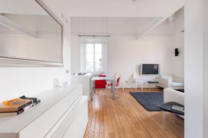 Duomo Loft - Hosted by Sweetstay - image 21