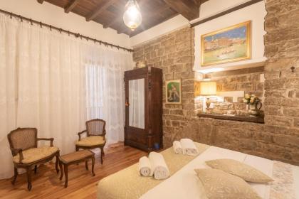 Boutique Ponte Vecchio - image 20