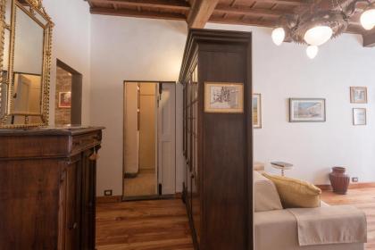 Boutique Ponte Vecchio - image 25
