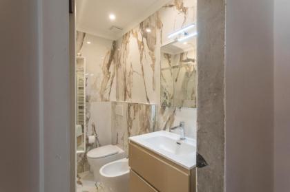 Boutique Ponte Vecchio - image 5