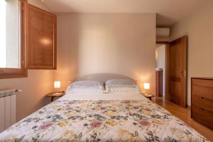 Cosy terrace apartment - image 25