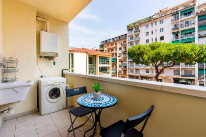 Gui Apartment - image 22
