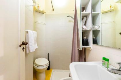 Velluti Apartment - image 21