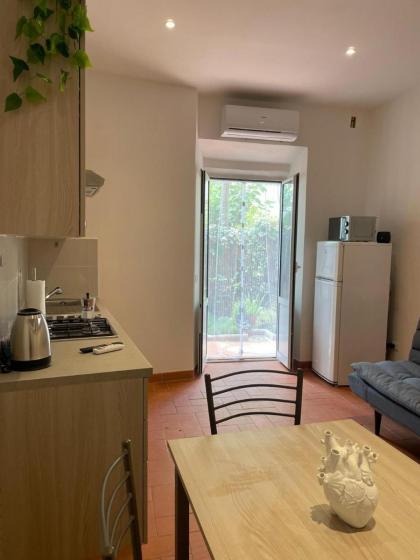 Franco's Home - image 4